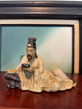 Vintage Shiwan Chinese Mudmen Figurine Scholar Eating by Rock Republic China